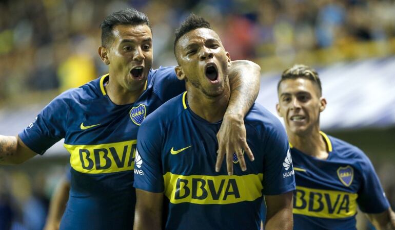 Edwin Cardona (izquierda) Frank Fabra (derecha)