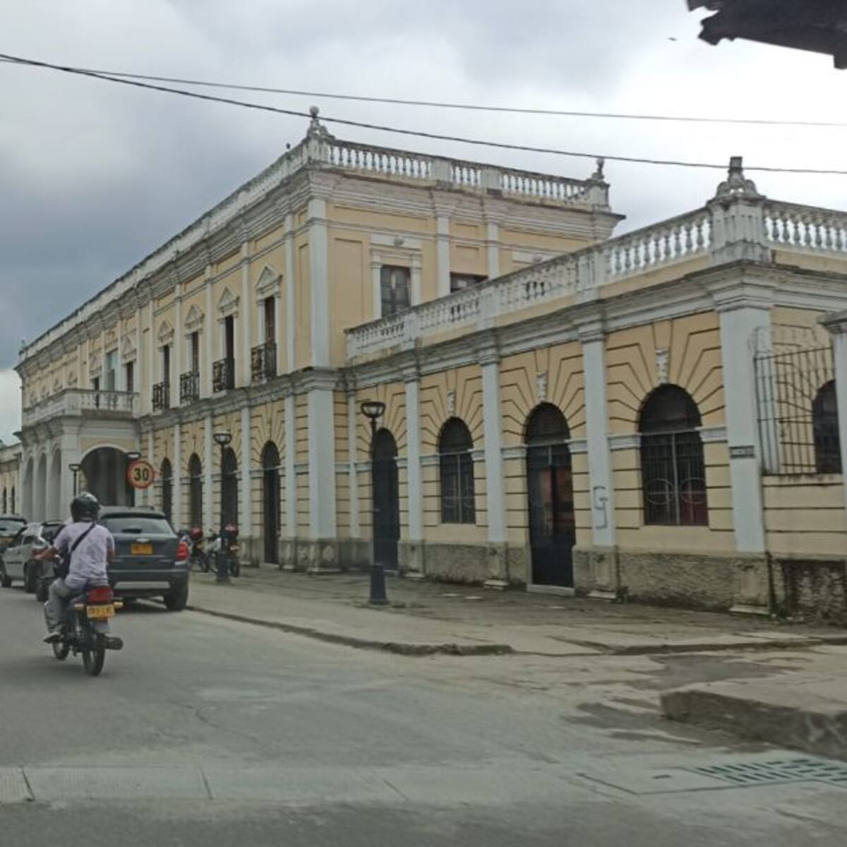 SOS por abandono estación del ferrocarril, Armenia: Consejo de patrimonio