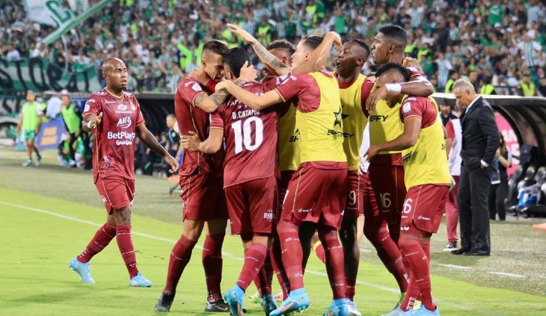 Hinchas del Deportes Tolima con la fe intacta 