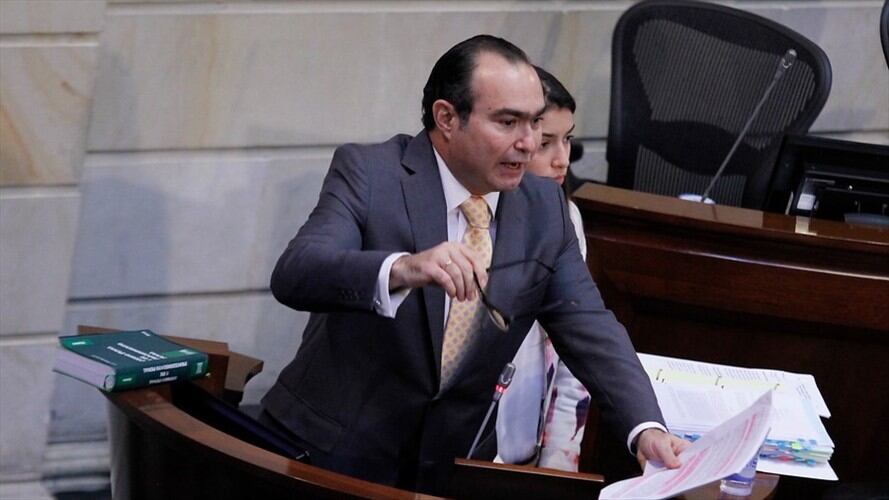 Intervención del magistrado Jorge Pretelt ante la plenaria del Senado. Foto: Colprensa