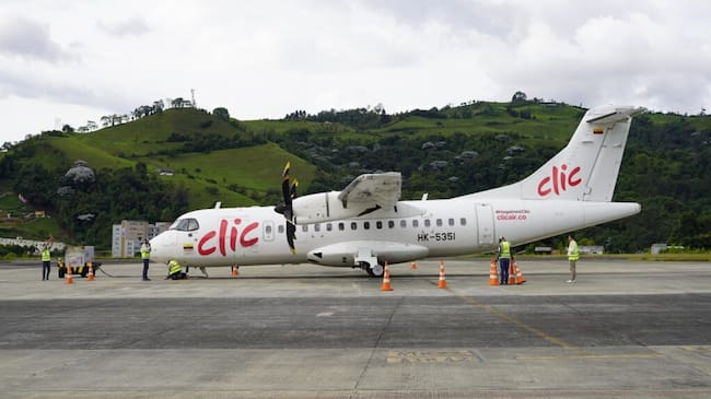 Aeronave de la empresa Clic en el aeropuerto La Nubia en Manizales. Foto: Gobernación de Caldas.