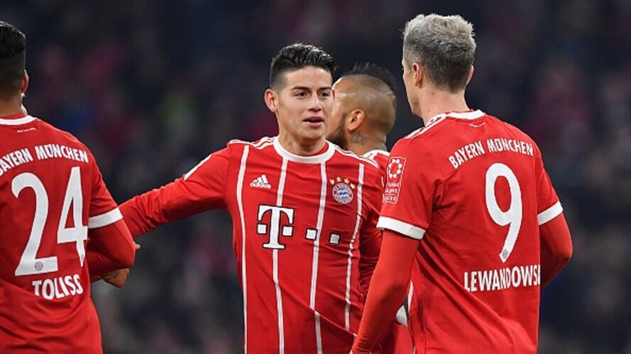 James Rodríguez regresa al Bayern Múnich en su triunfo frente al Hannover. Foto: Getty Images
