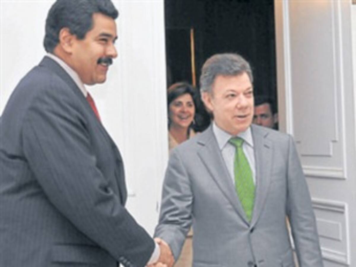 Maduro se reunirá con Santos para probar supuesta conspiración