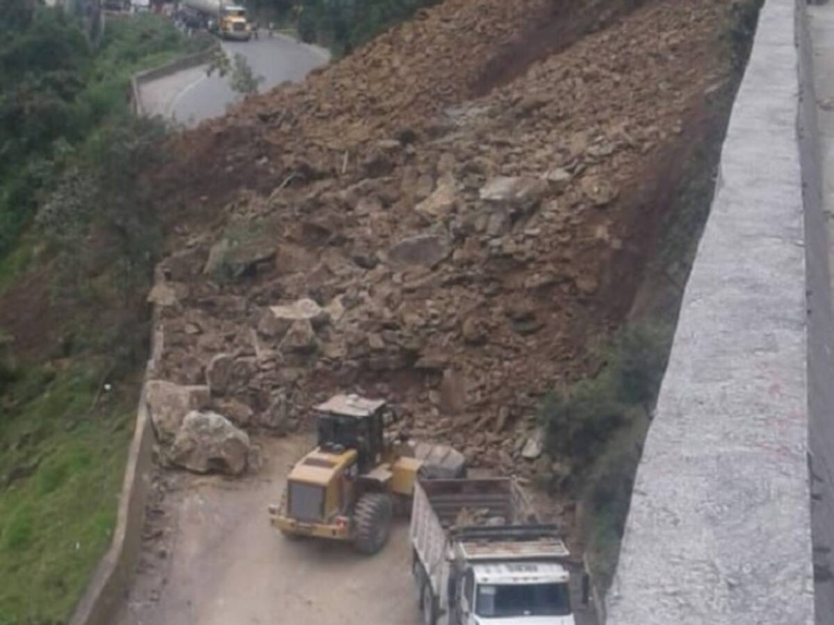 Cierre de la vía Ibagué – Calarcá ha generado sobrecostos a transportadores