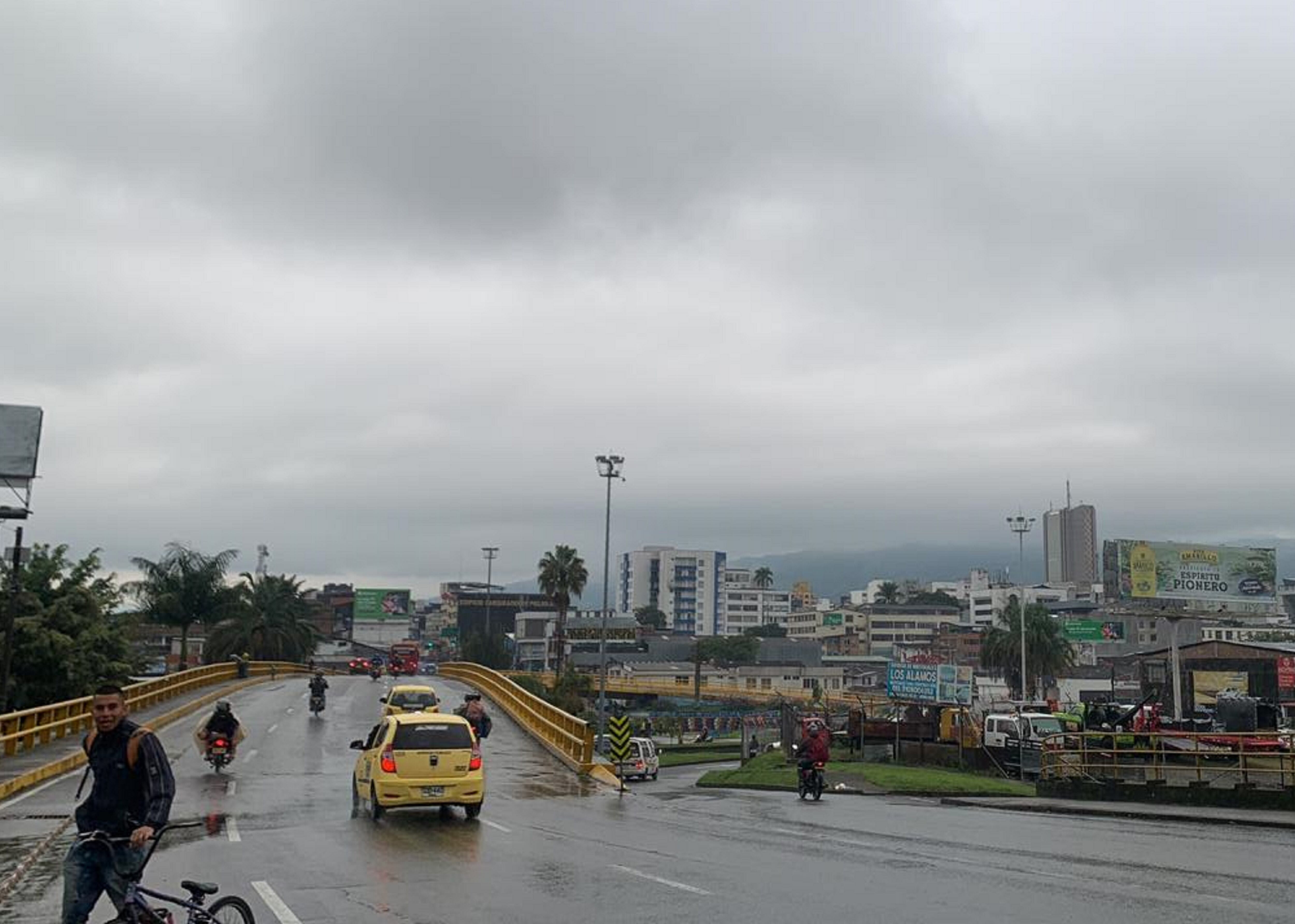 Día nublado y de lluvias en Armenia
