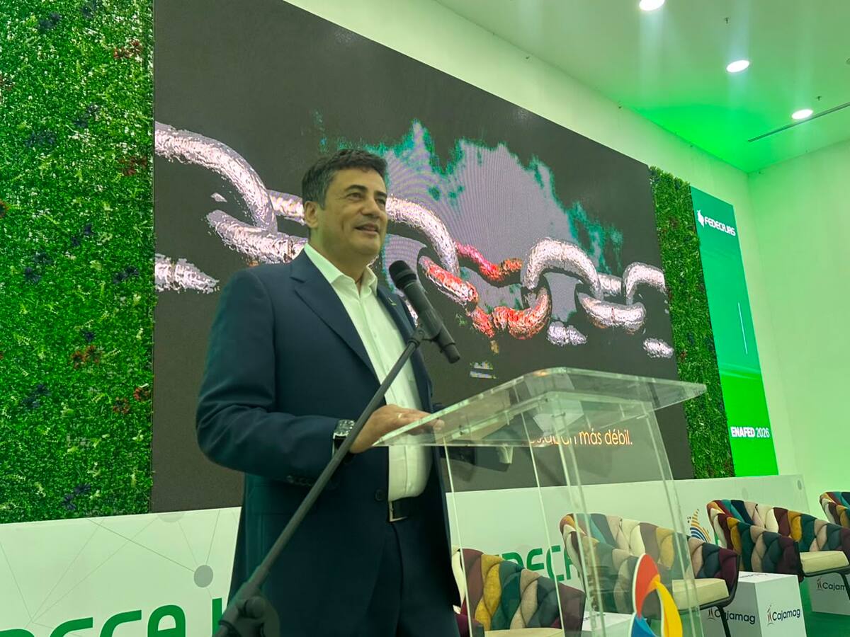 Fedecajas llama a adaptar el sistema laboral ante el avance de la inteligencia artificial