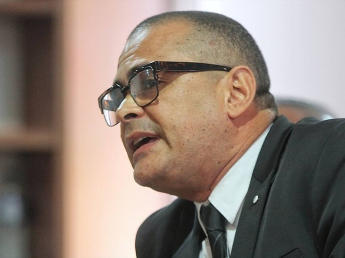 Juez alerta prescripción en proceso de corrupción contra excontralor de Antioquia y exalcaldes