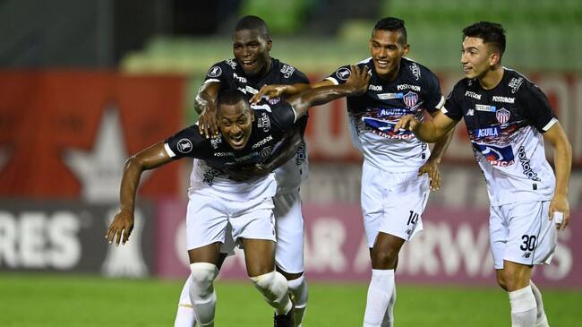 Junior jugará en Ecuador su partido de Libertadores ante Fluminense