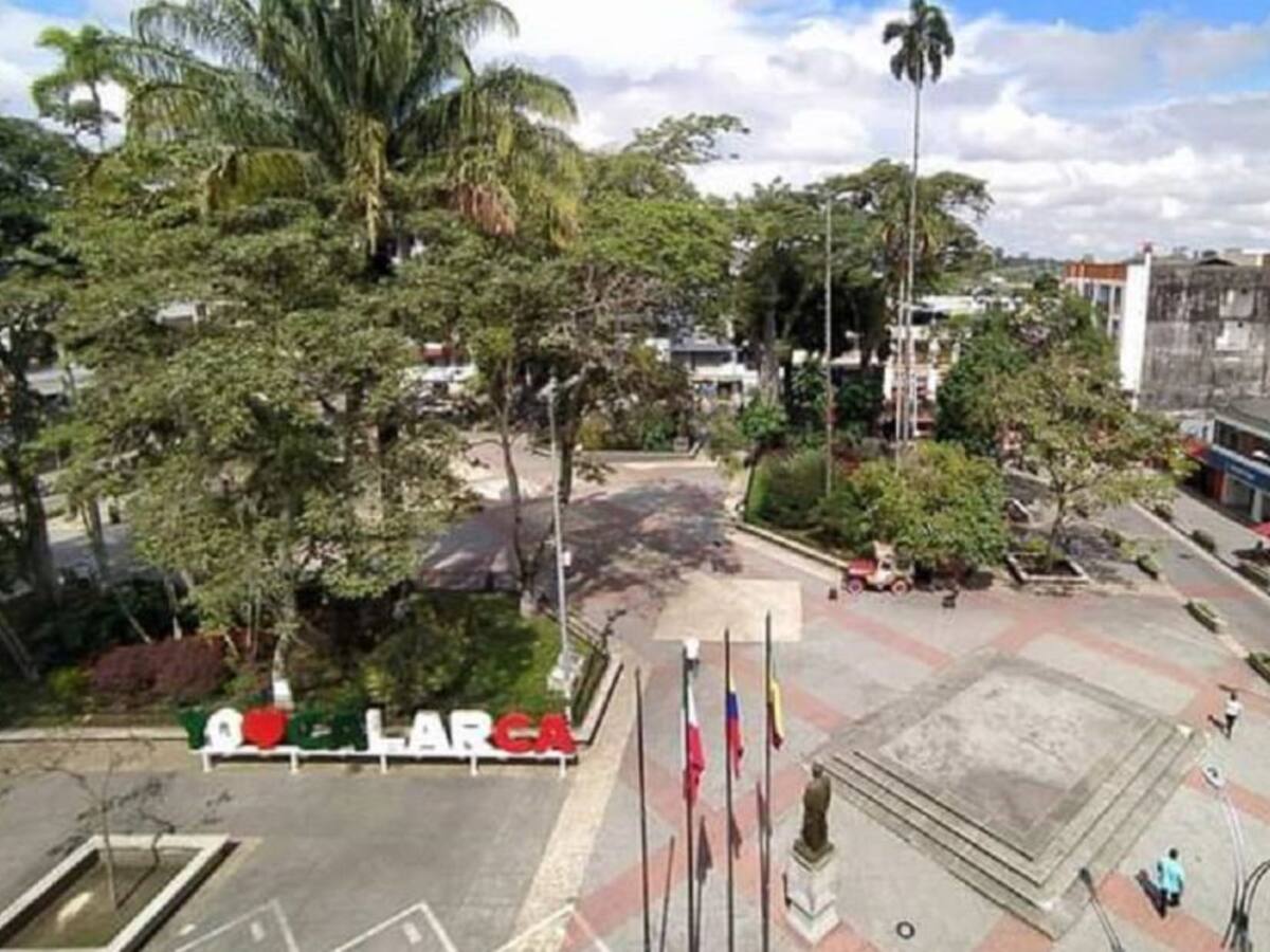 En Calarcá, Quindío pico y cédula, toque de queda nocturno hasta 3 de mayo