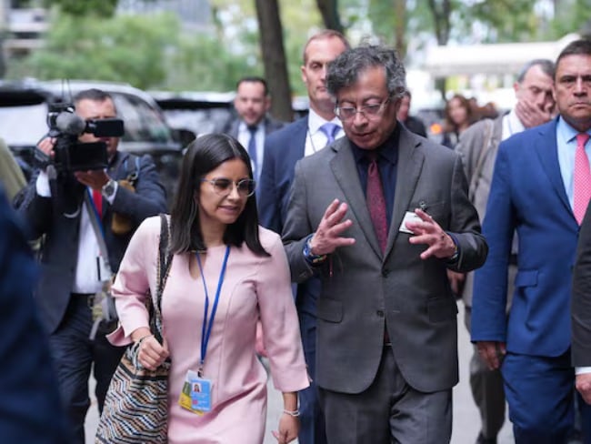 Presidente Gustavo Petro y Angie Rodríguez