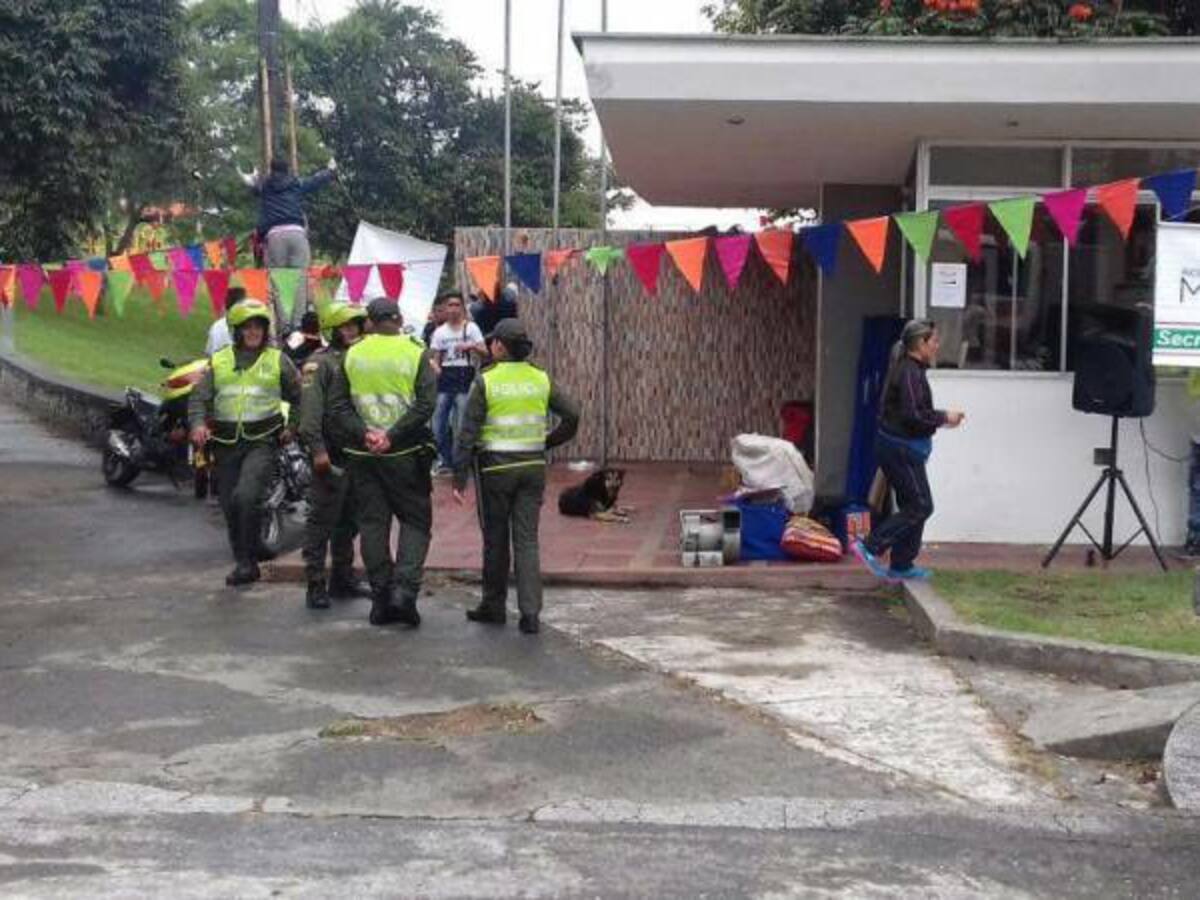 Colegios de Manizales ahora tendrán padrinos