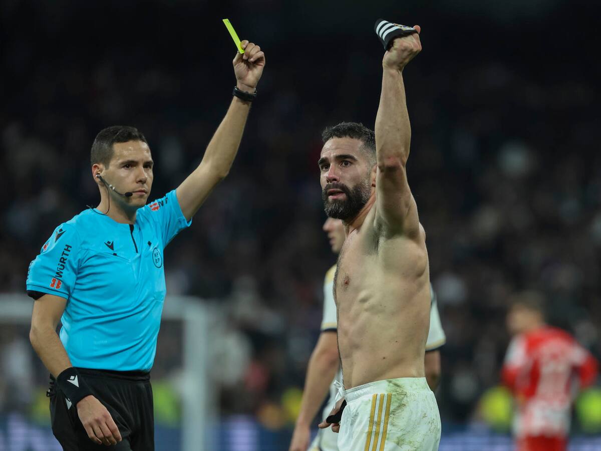 Real Madrid le remonta a la Almería en medio de fuerte polémica por decisiones arbitrales