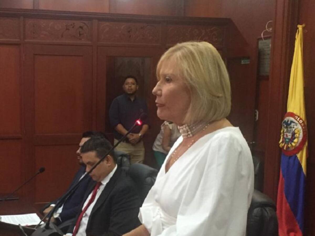 Leonor Abadía, contralora del Valle