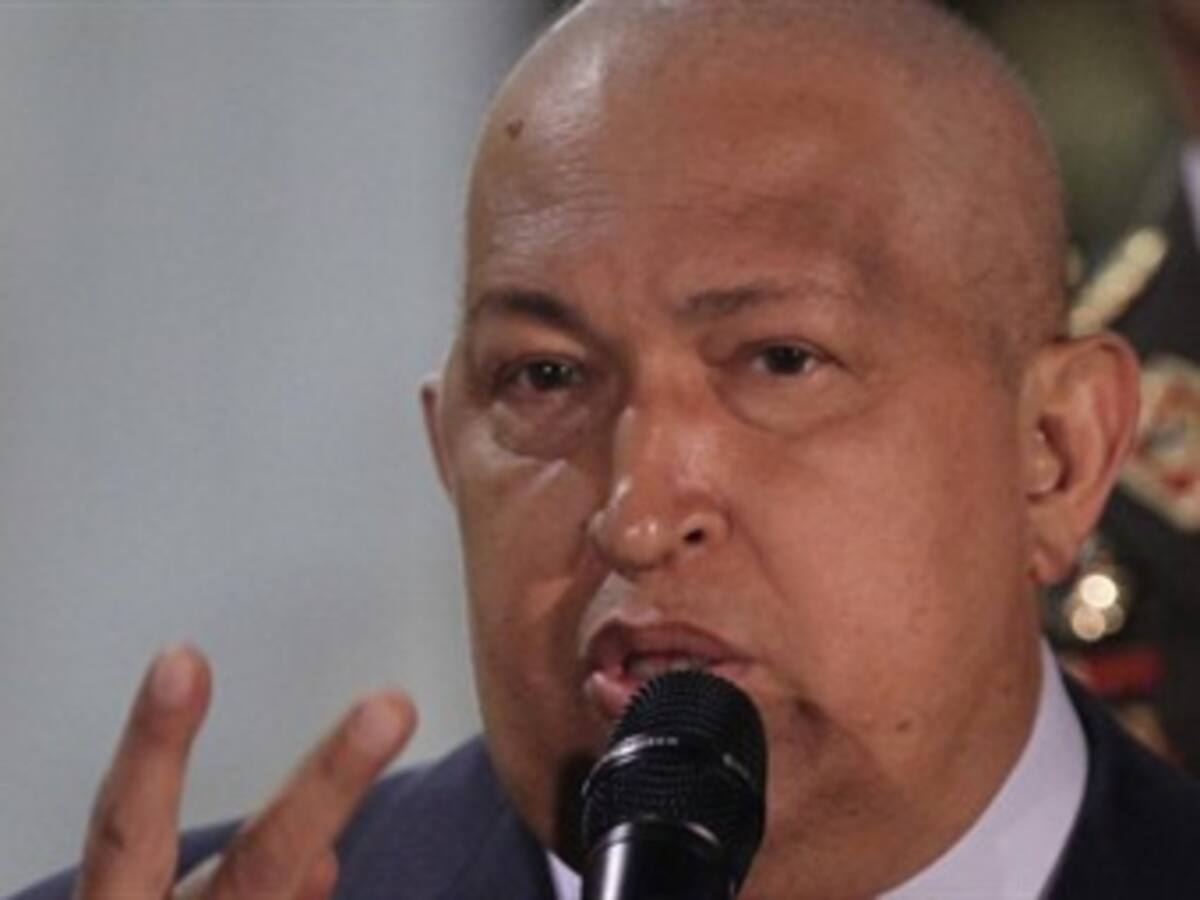Hugo Chávez no estaría reaccionando bien a tratamiento contra el cáncer: Roger Noriega