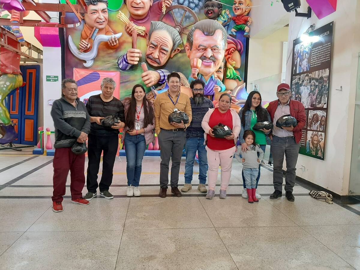 Maestros del Barniz recibieron materia prima