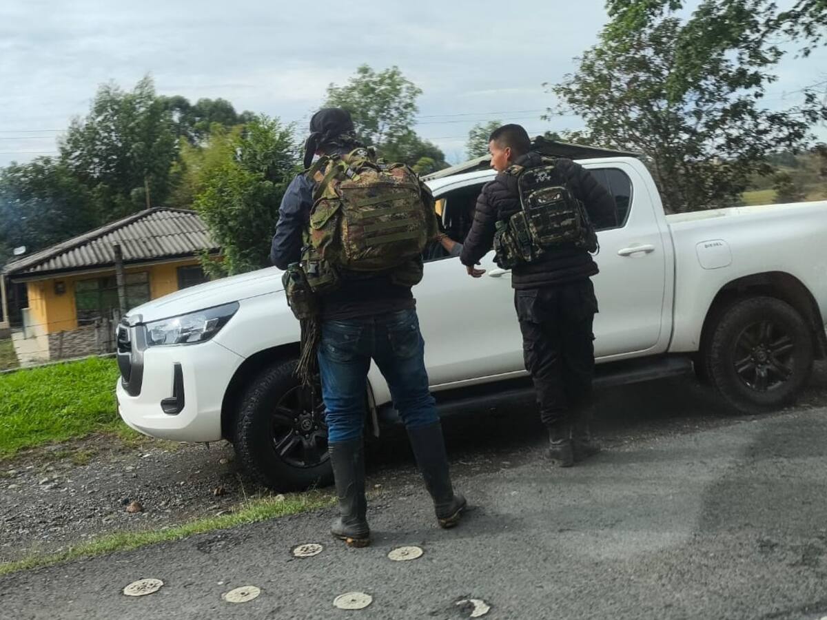 Disidencias de las Farc instalaron retén ilegal en la vía Panamericana en Cauca