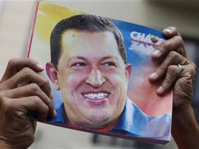 Es posible que problema respiratorio de Chávez no tenga que ver con su cáncer: neumólogo
