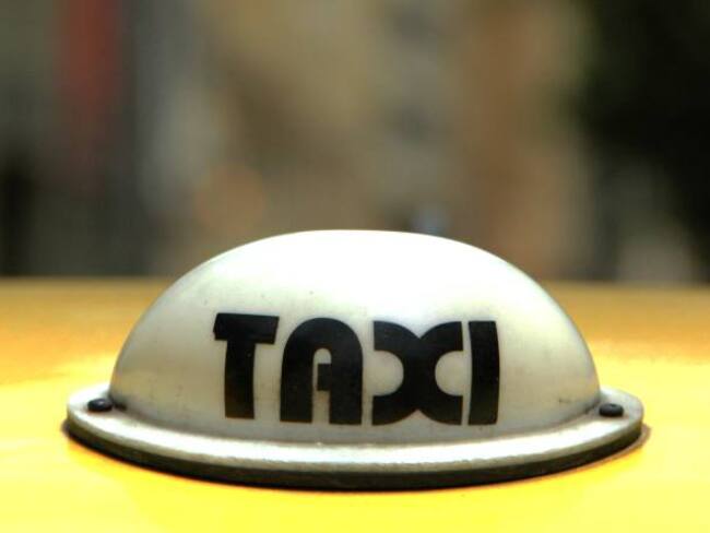Taxis en Bogotá tienen nuevas tarifas y ya deben cobrar por tabletas