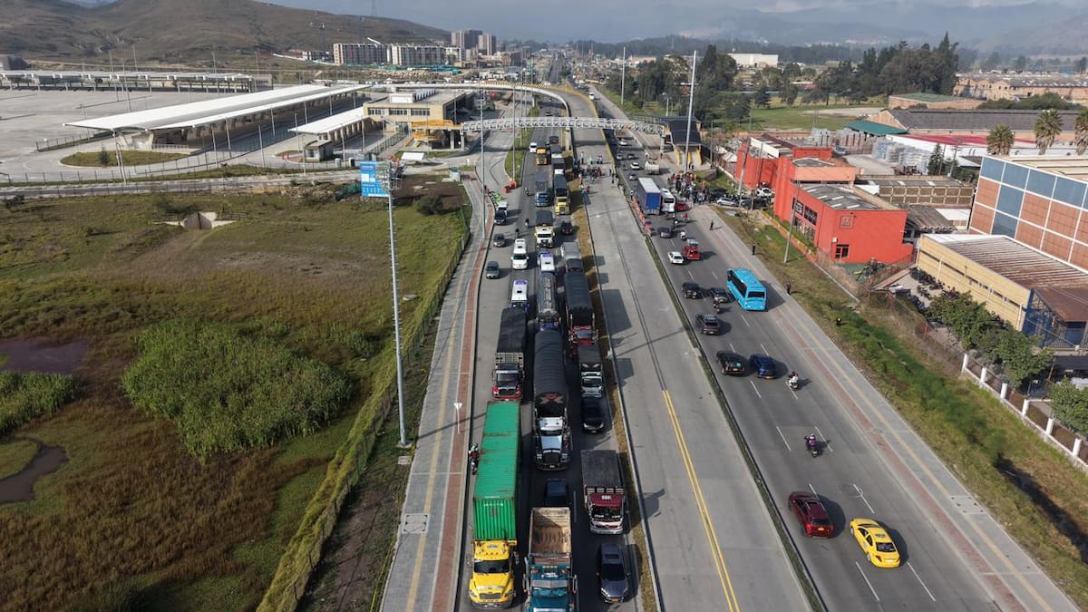 Millones de vehículos circularán por Cundinamarca durante este puente: ¿qué medidas hay?