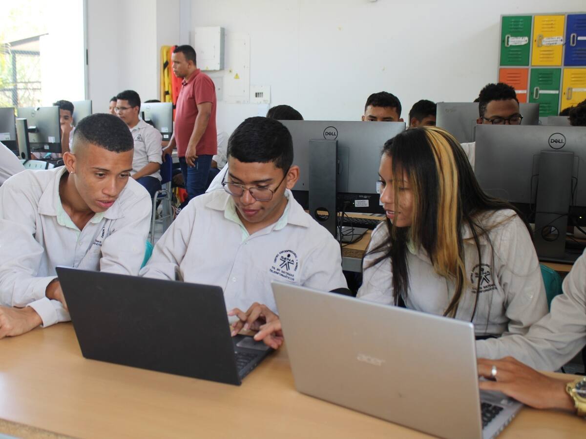 SENA Bolívar recibió aprendices para tercera oferta presencial de 2025