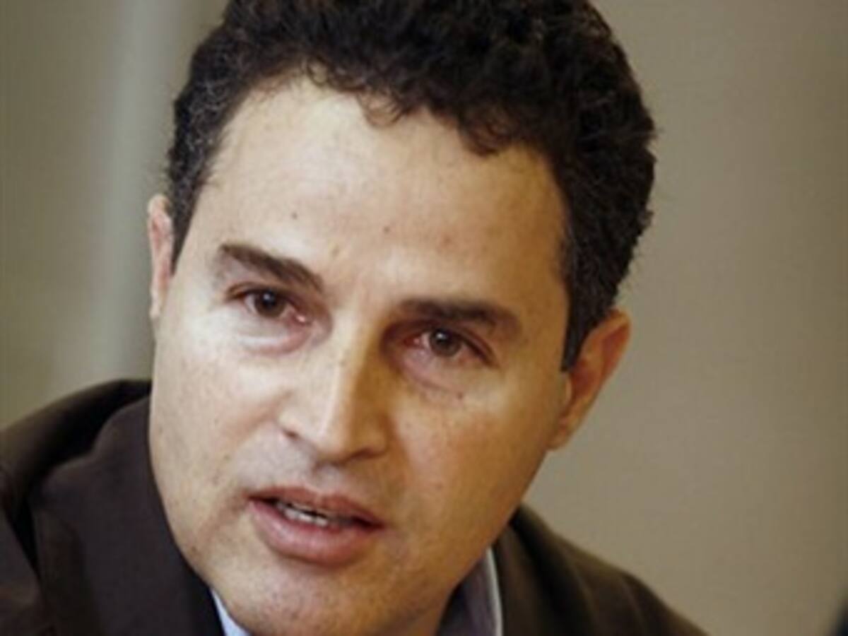 Alcalde de Medellín defiende plan de contingencia para el aseo