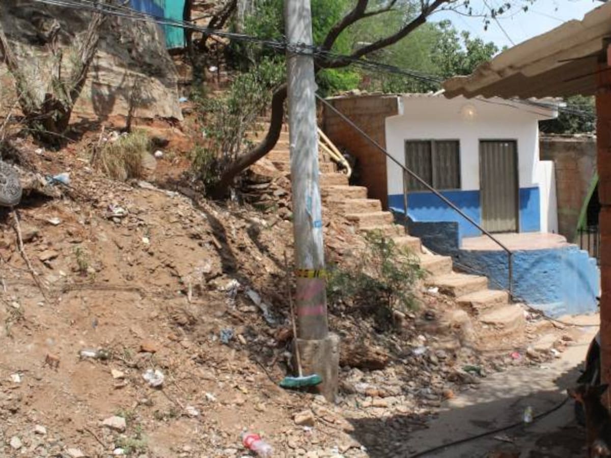 Dos muertos y dos heridos en guerra de pandillas en Santa Marta