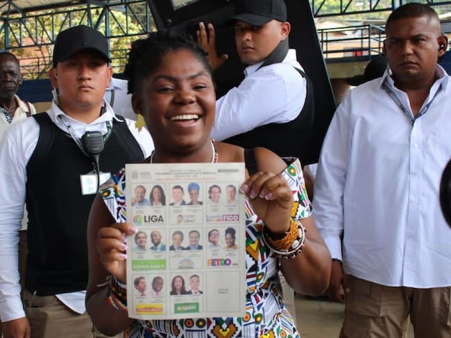 Francia Márquez votó en su natal municipio de Suárez, Cauca 