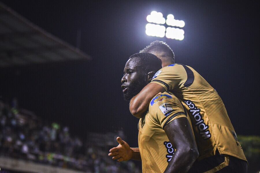 José Cuenú marcó uno de los goles de Águilas Doradas / Colprensa