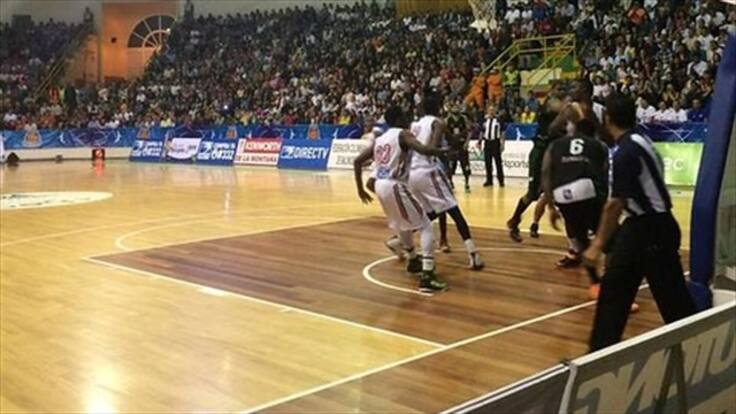 Manizales Once Caldas ganó y empató la semifinal de la Liga de Baloncesto
