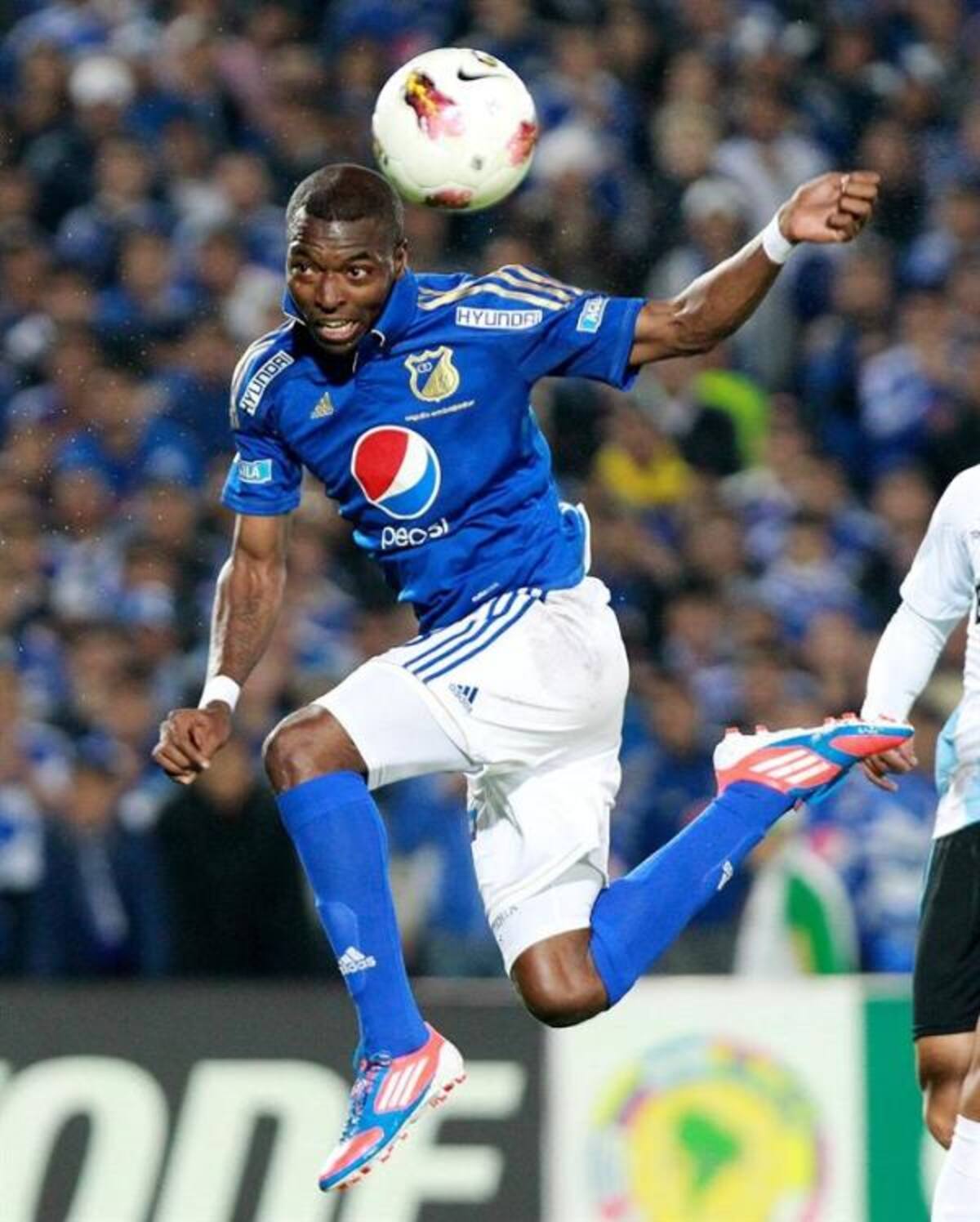 Wason Rentería marcó el 2-1 que aún no permitía el avance a semis pero si mantenía viva la esperanza.