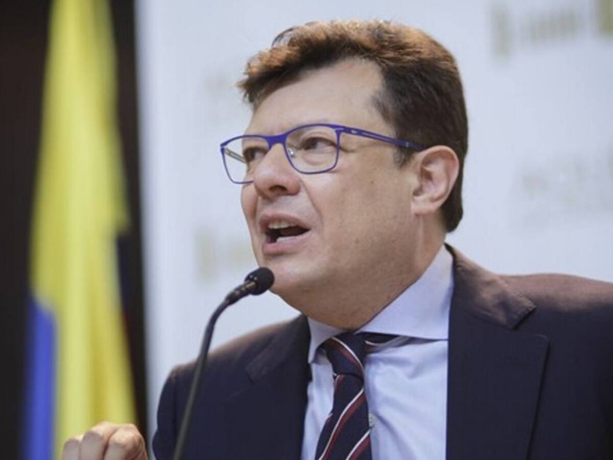 Hollman Morris denunció a Peñalosa y a Claudia López por el Metro