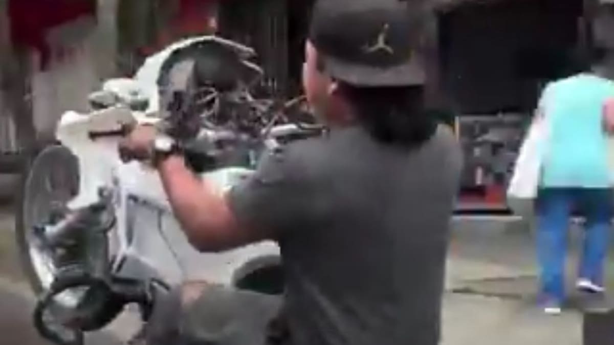 Joven que dijo haber robado moto del tránsito en Cali pidió disculpas y aseguró que fue “sarcasmo”