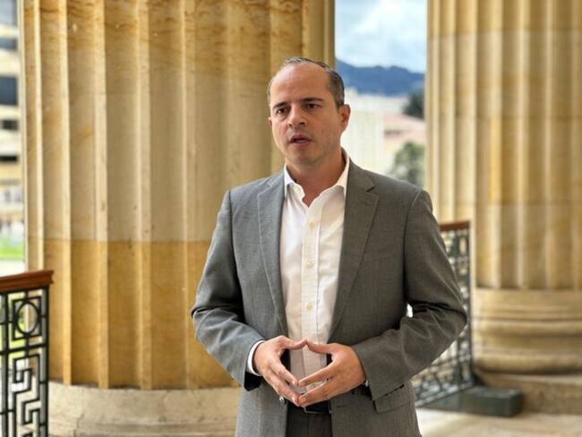 “Es evidente que Petro es un aliado de la dictadura de Venezuela”: Juan Espinal