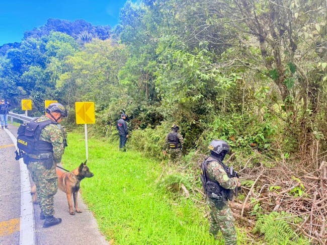 Depósito ilegal del Clan del Golfo- foto Cuarta Brigada