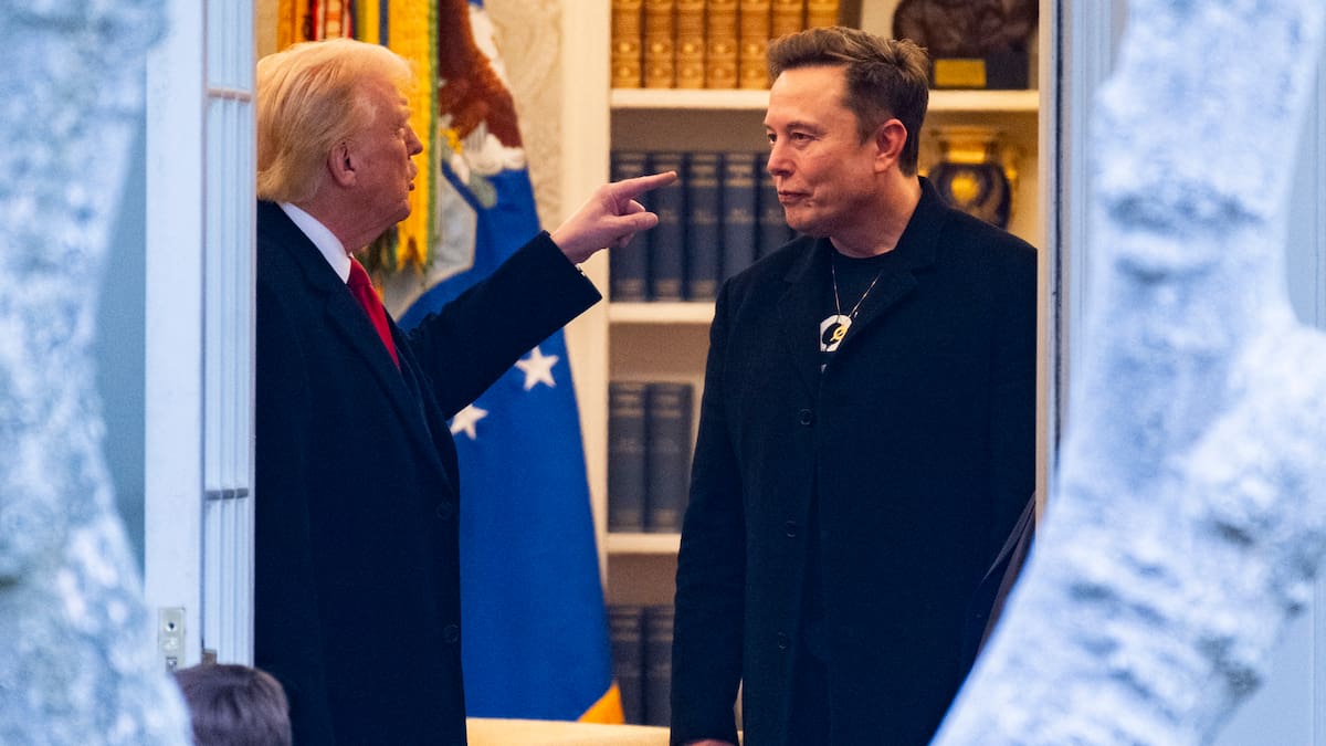Administración Trump recontrata cientos de empleados despedidos por DOGE de Elon Musk