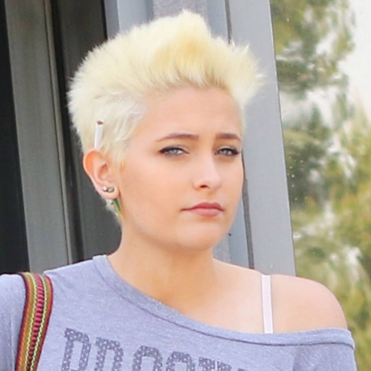 Hija de Michael Jackson defiende el honor de su padre ante acusaciones de sus hábitos sexuales