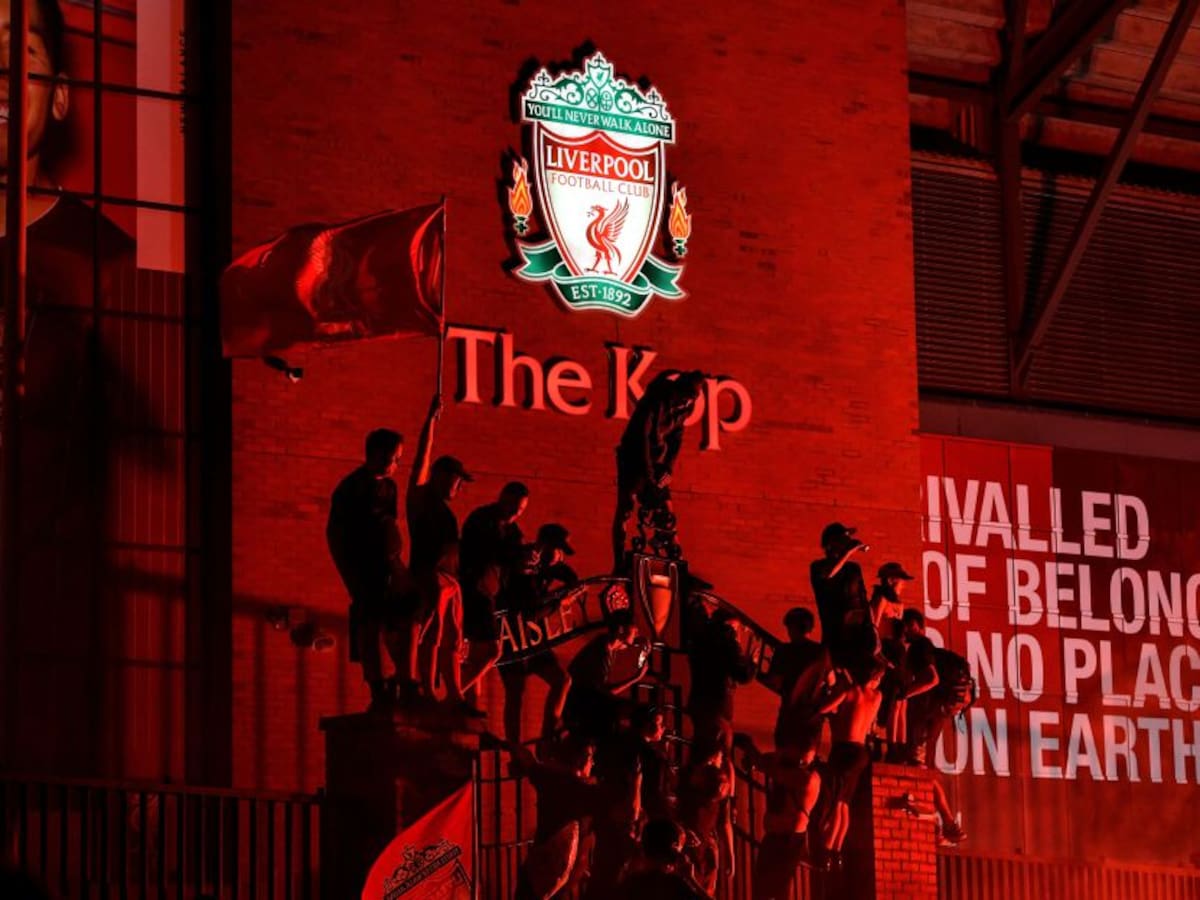 El homenaje a los hinchas del Liverpool tras la consagración en Premier