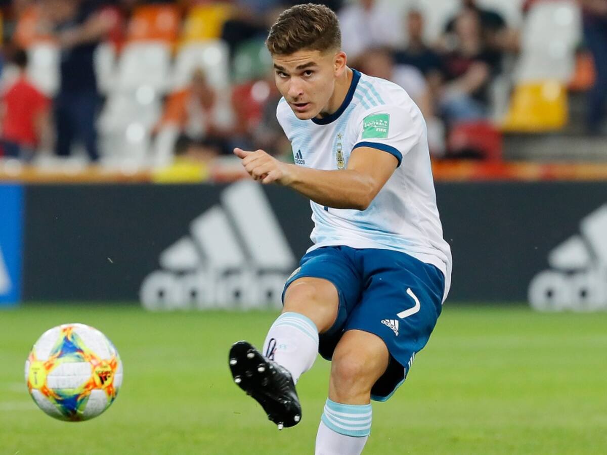 Julián Álvarez vive el duelo ante Colombia: "Siempre será un rival difícil"