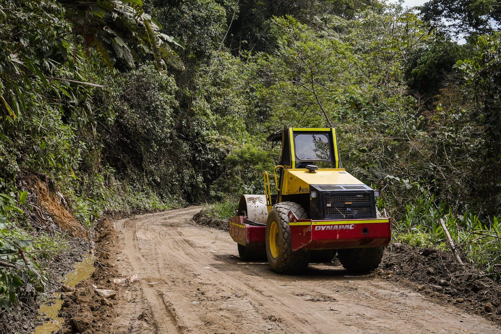 Se anuncian obras de mejoramiento en la vía Líbano-Santa Teresa