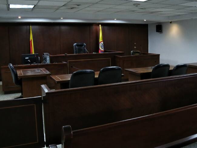 Detención domiciliaria para uno de los 41 arrestados por violar cuarentena