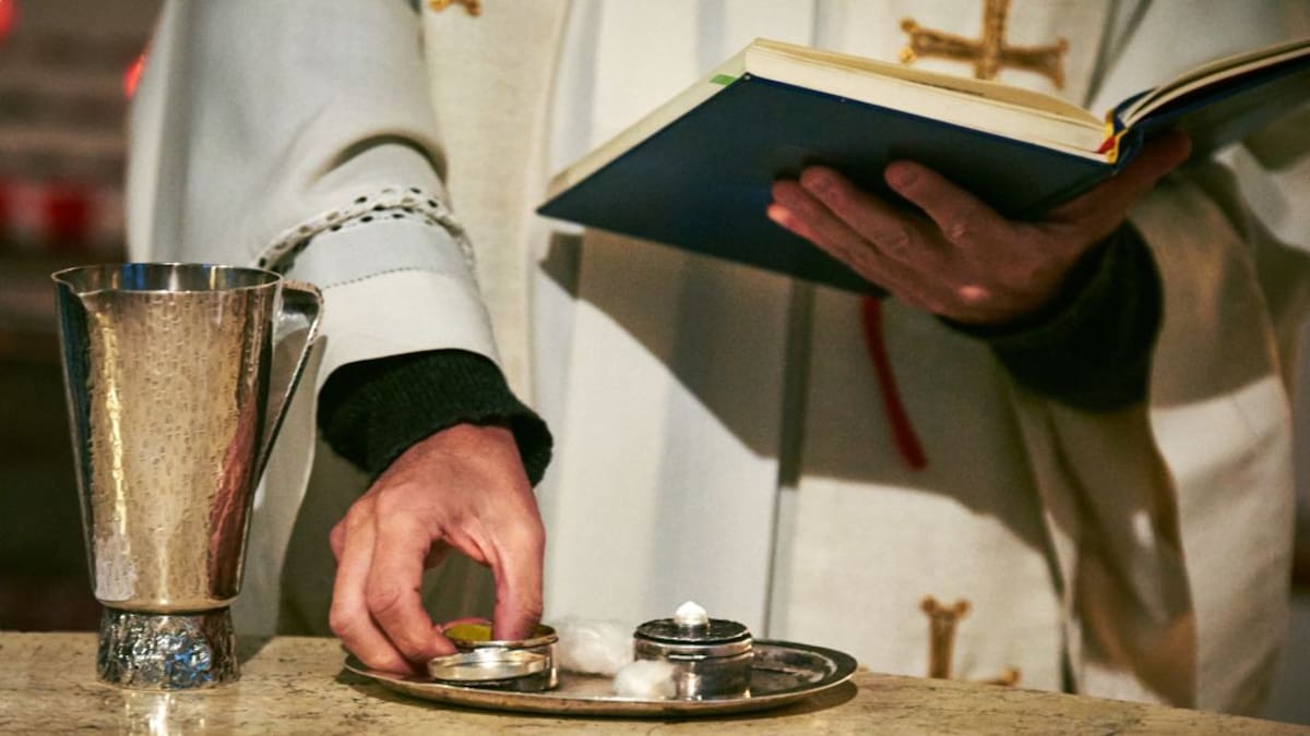 La historia de 'Willy' Schefer, el sacerdote casado hace más de 20 años