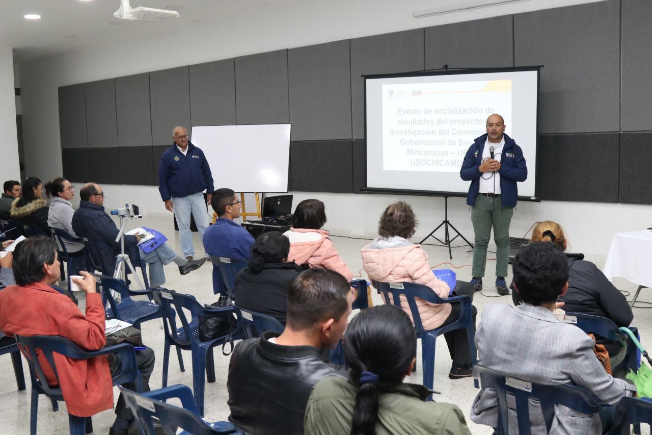 “Bacterias al servicio del agricultor” / Foto: UPTC Tunja