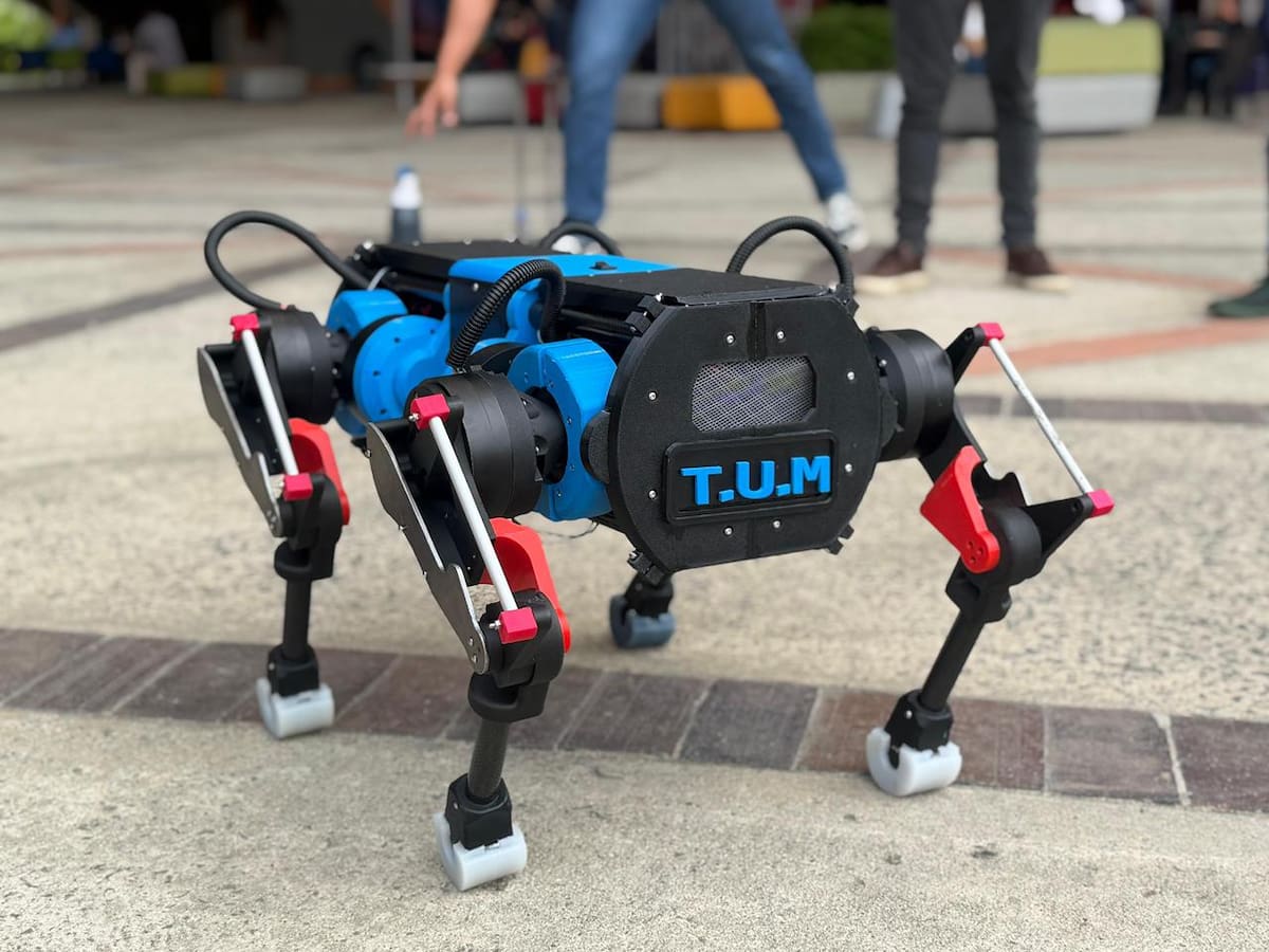 Robot creado en Cali busca transformar la educación tecnológica en Colombia