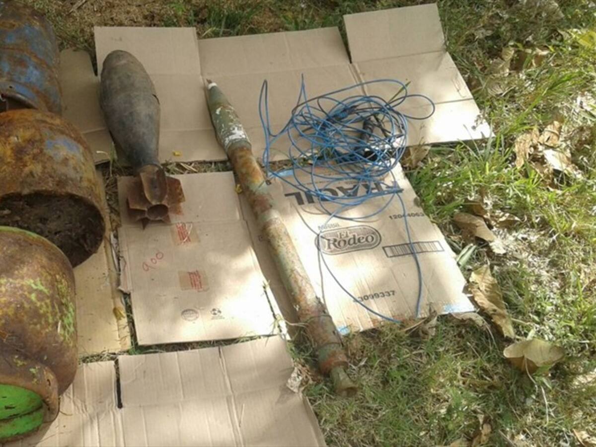 Comunidad encontró caleta de las Farc con más de 100 explosivos en Cauca