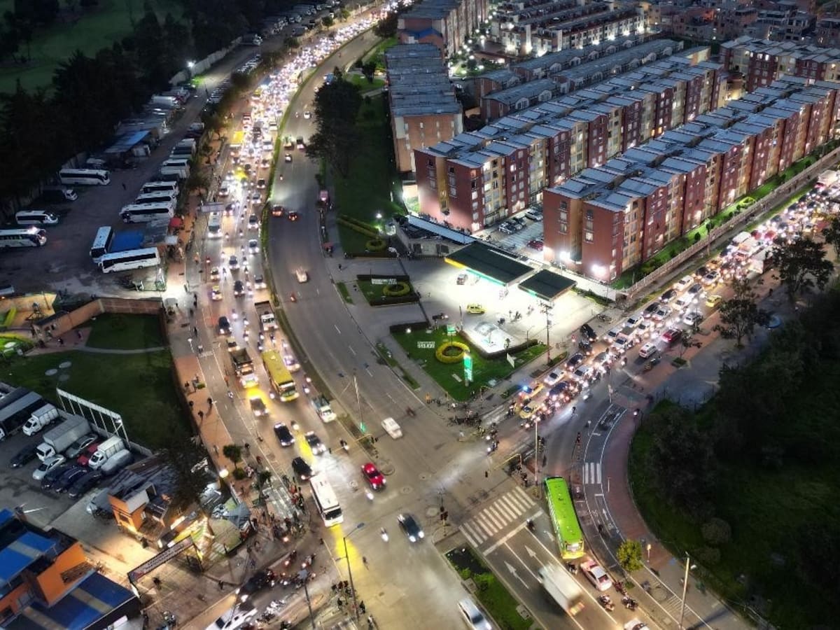 En la localidad de Engativá el distrito implementó cierres y desvíos para mejorar la movilidad