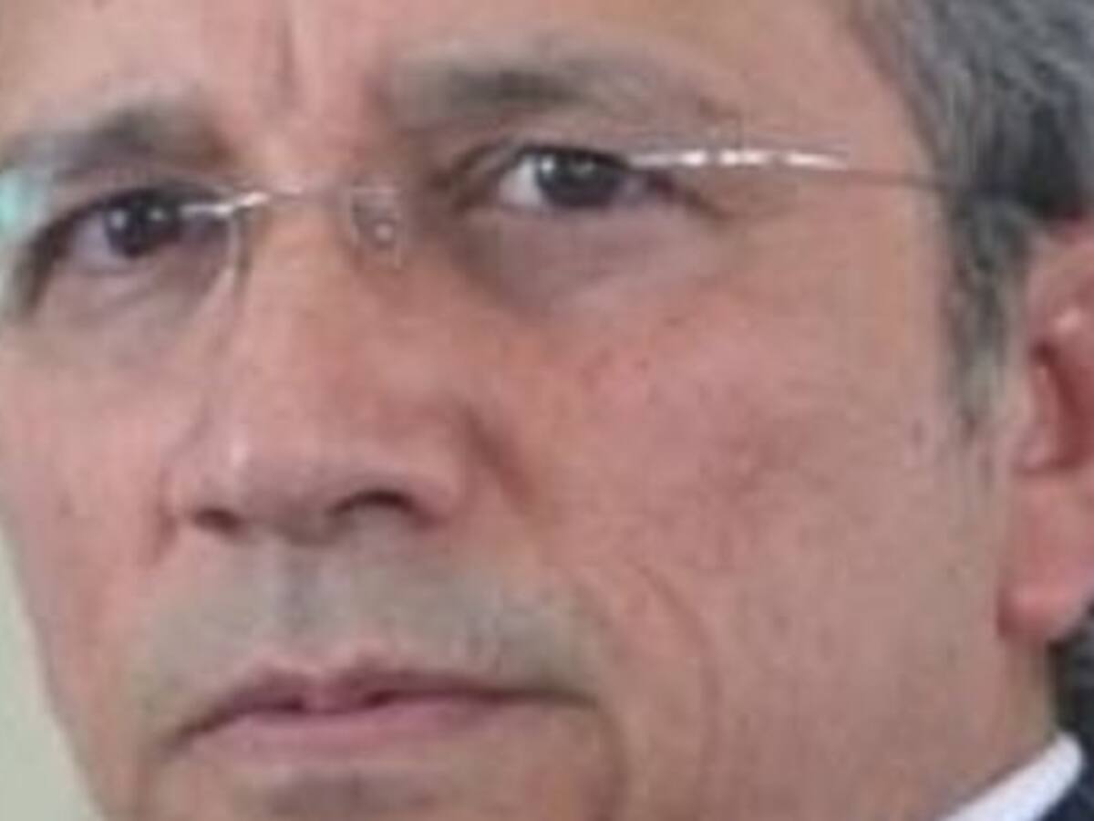 Abogado plantea "desobediencia" para que estadio se llame Herman Aceros