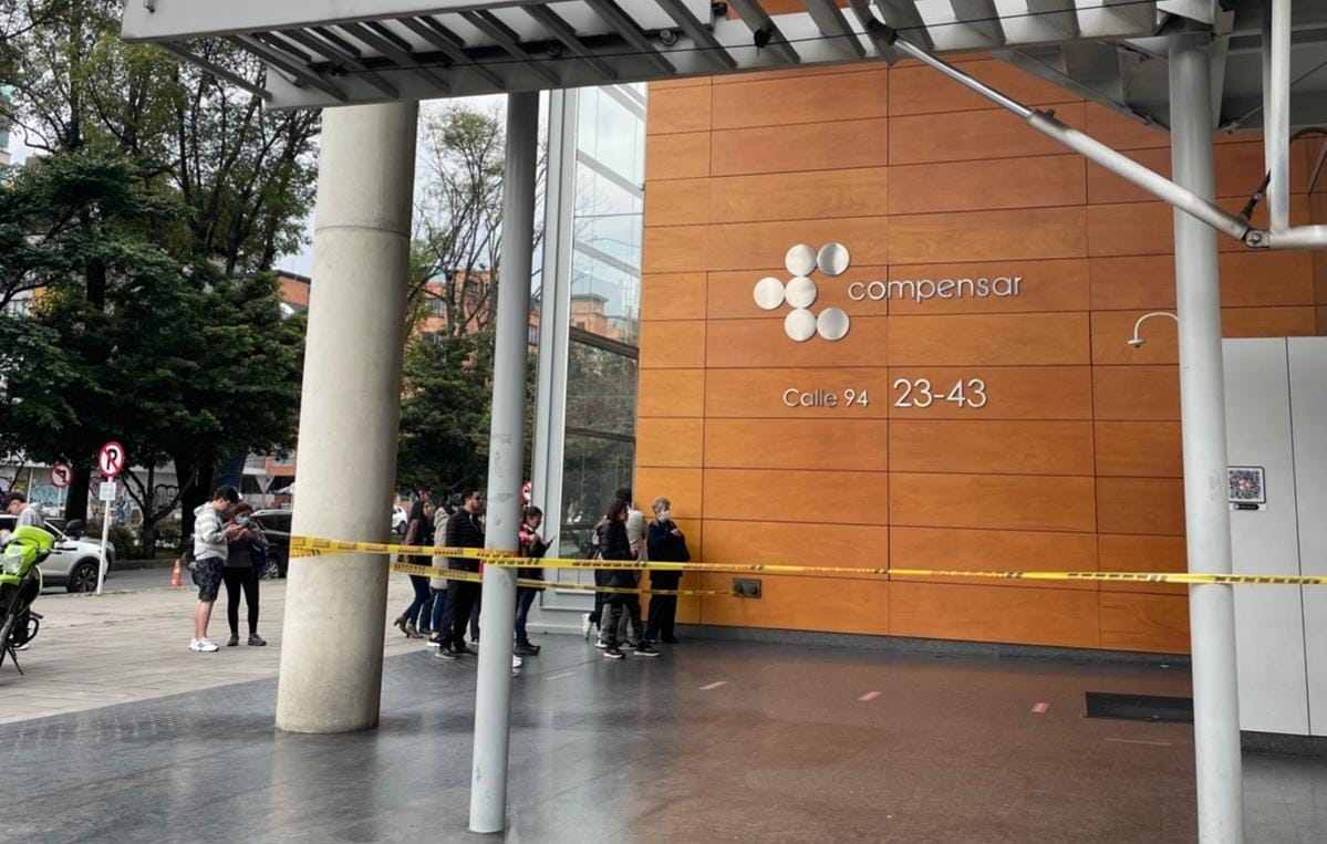 Joven se suicidó en el edificio de Compensar de la calle 94 en Bogotá