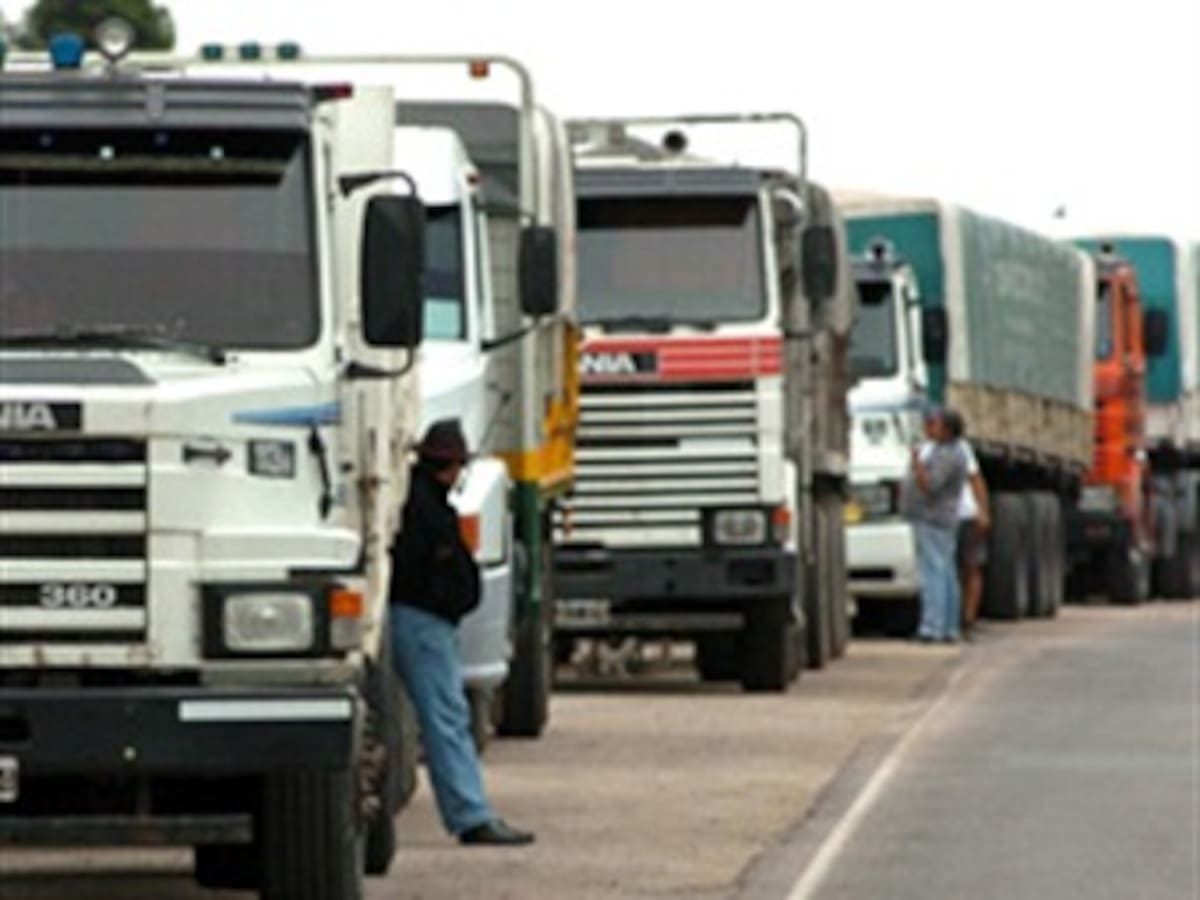 Paro de camioneros afectará la economía nacional: gremios