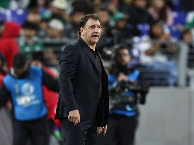 Lorenzo tras derrota de Colombia: “La cancha estaba muy mala y le costó a los muchachos adaptarse”. (Photo by Omar Vega/Getty Images)