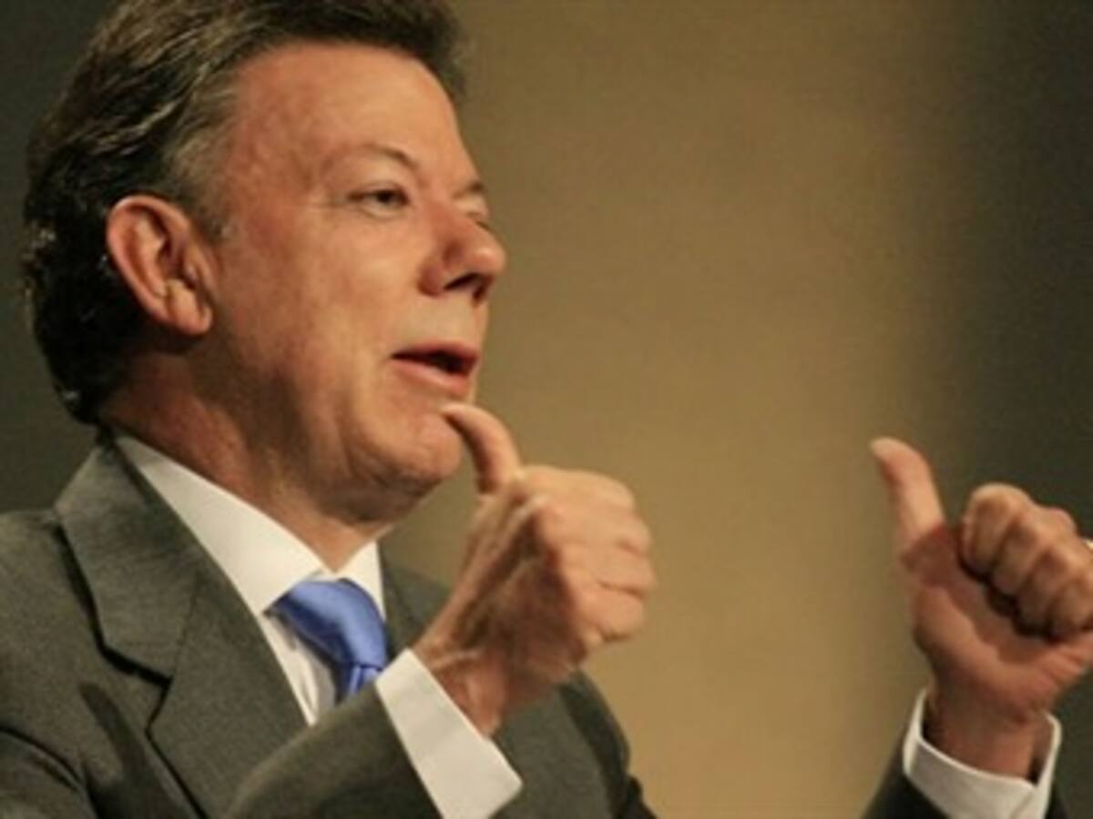Presidente Santos: 'Colombia le va a ganar 2-0 a Ecuador'